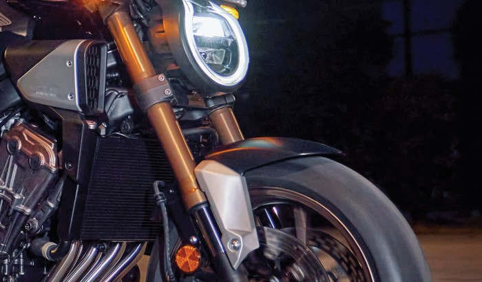 Showa SFF-BP Front Suspension