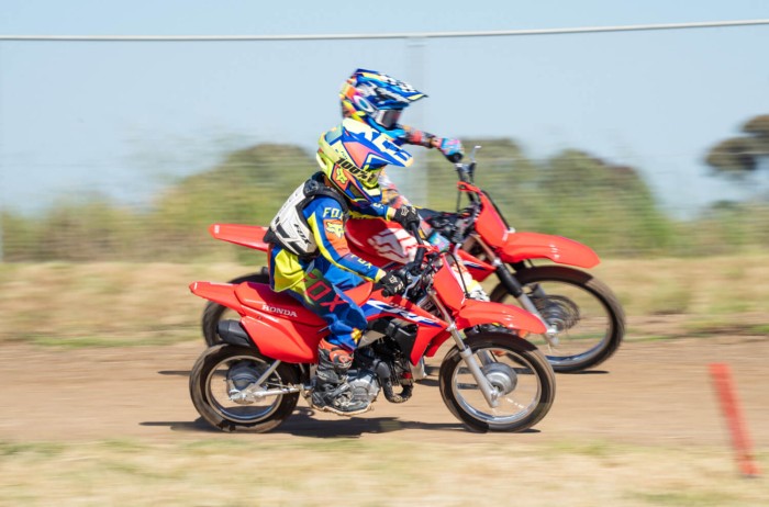 crf110f-product-page-gallery-img2-1500x990