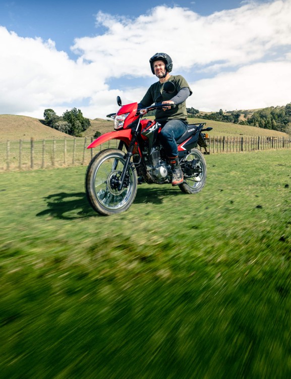 XR150 xr150-product-page-hero-mobile-1600x2080-v2