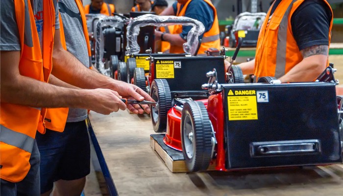 yard-buddy-lawn-mower-product-page-creative-zig-zag-nz-assembled-1400-x-800